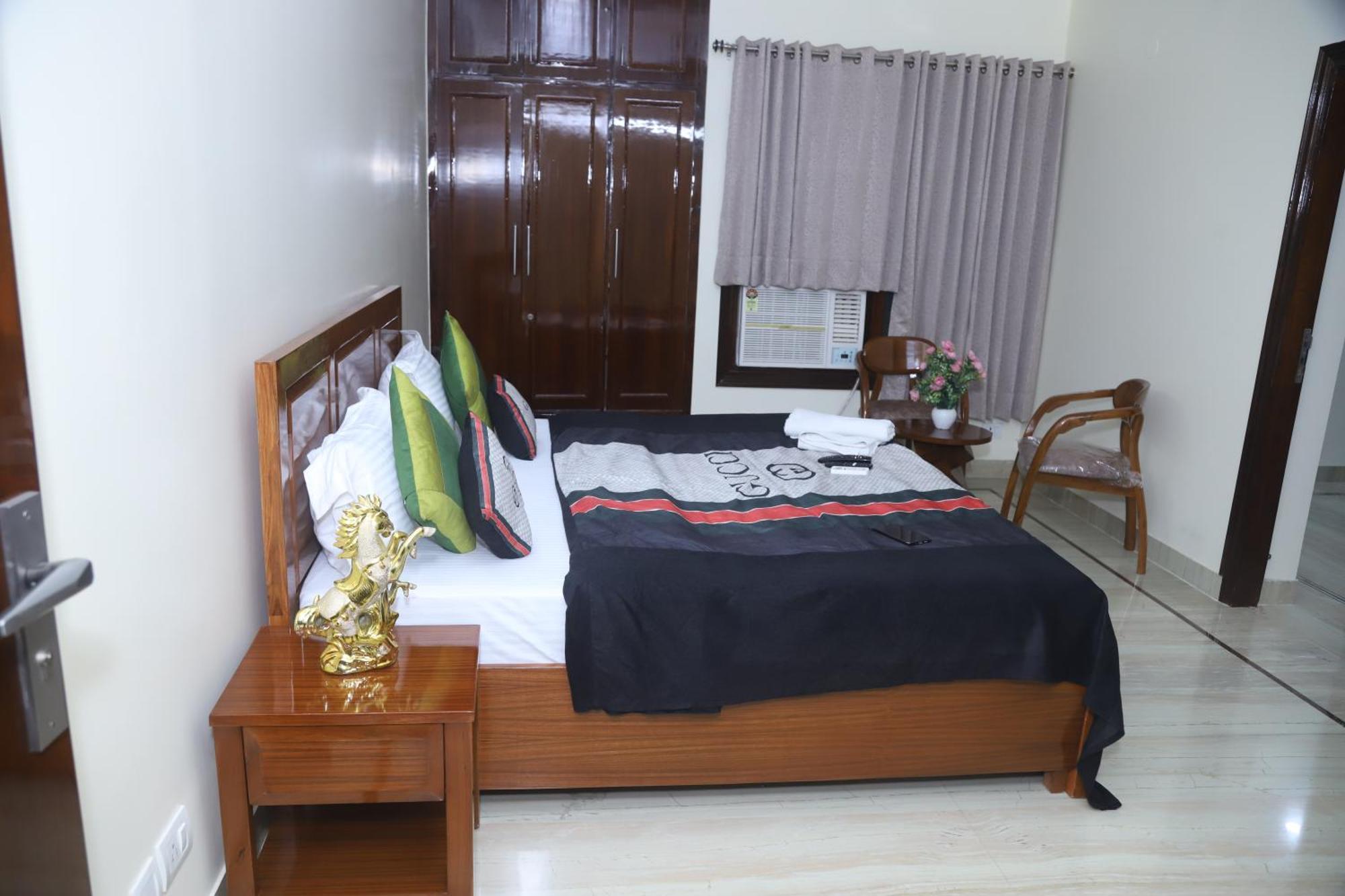 Divine India Service Apartment 3Bhk,B57 Sarita Vihar,Apollo Neu-Delhi Exterior foto